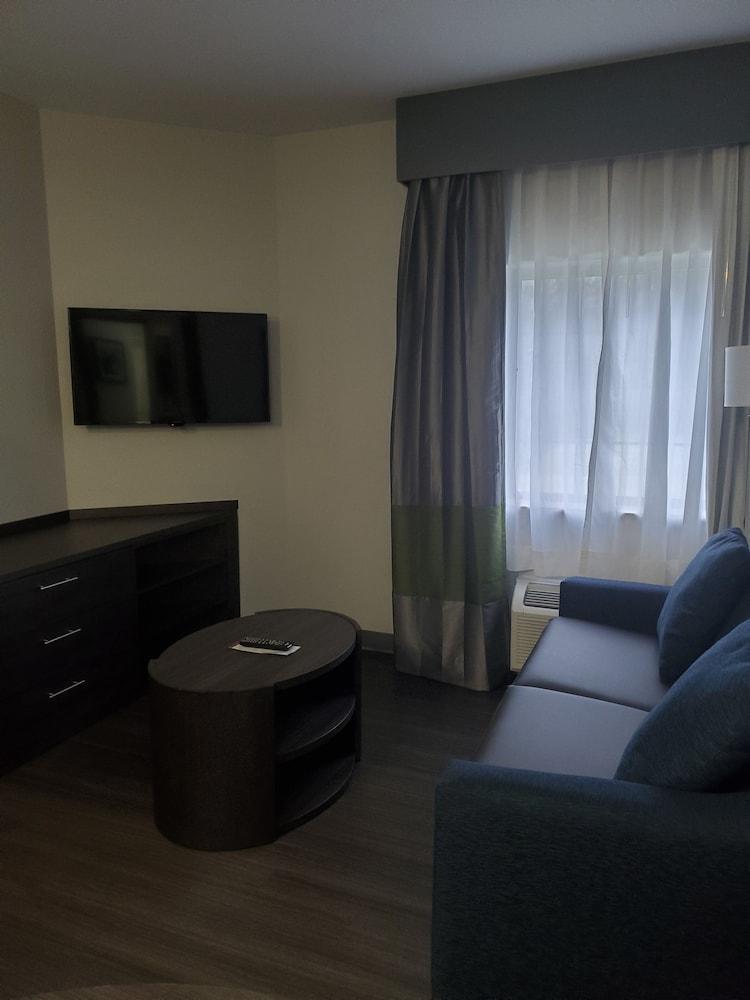 Candlewood Suites Knoxville Airport-Alcoa By Ihg Eksteriør billede