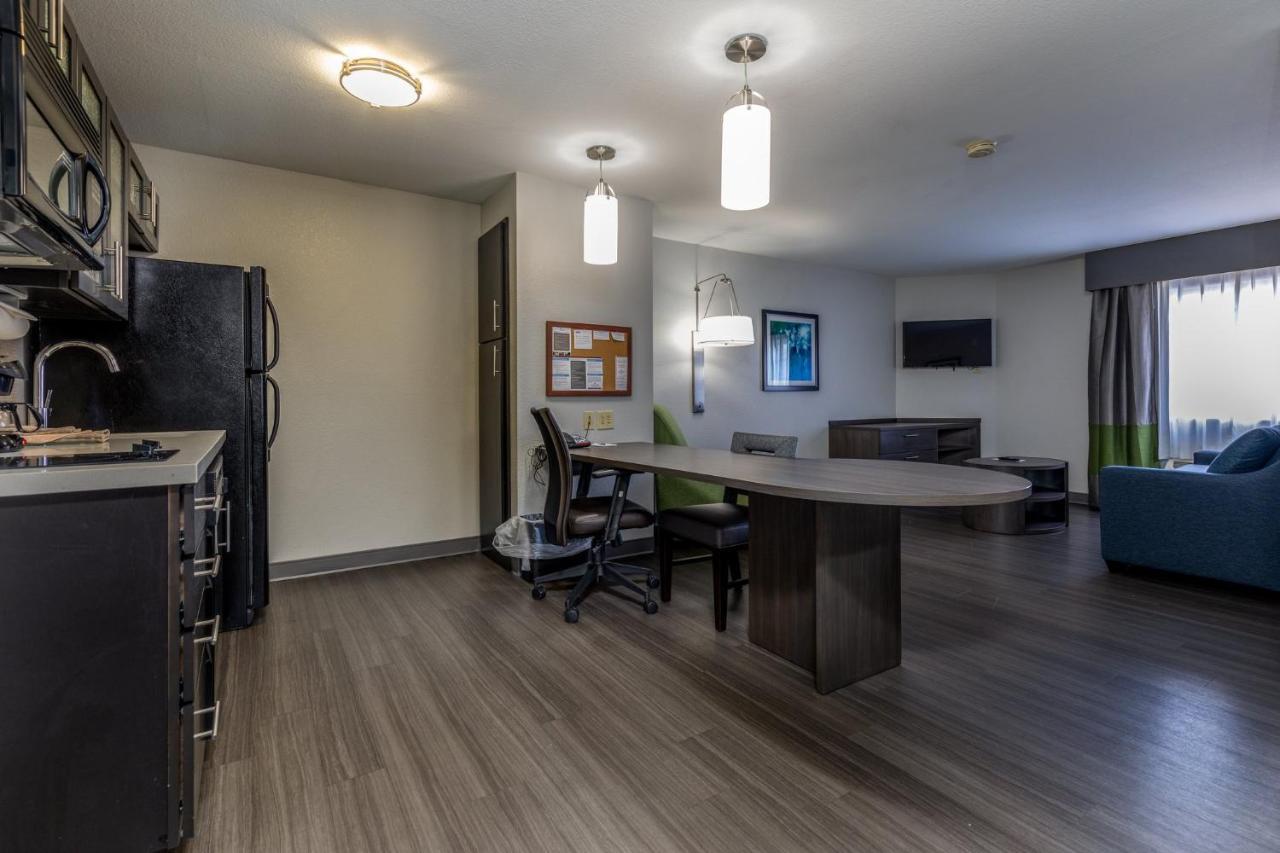 Candlewood Suites Knoxville Airport-Alcoa By Ihg Eksteriør billede